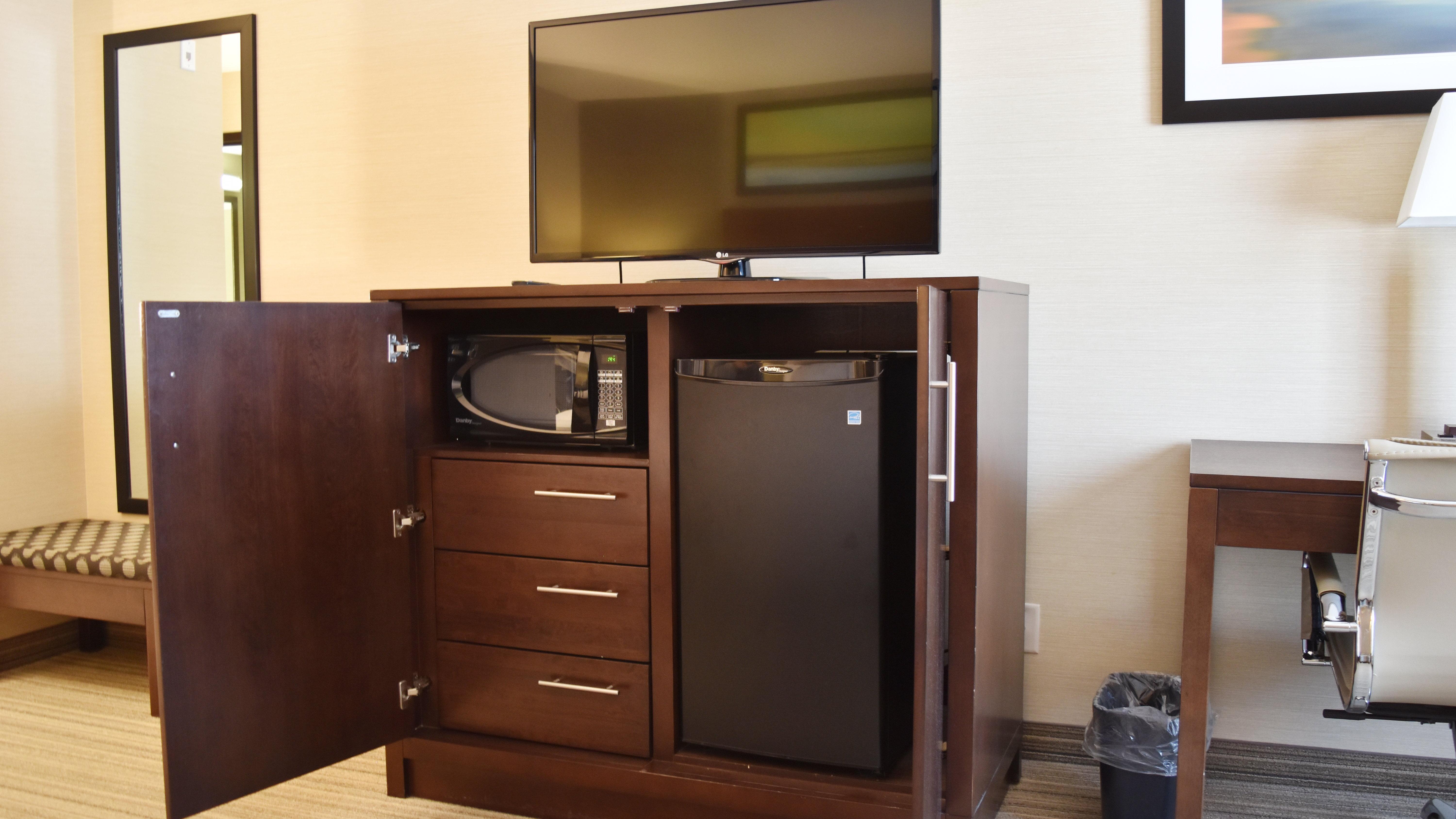 Holiday Inn Express Golden-Kicking Horse By Ihg מראה חיצוני תמונה